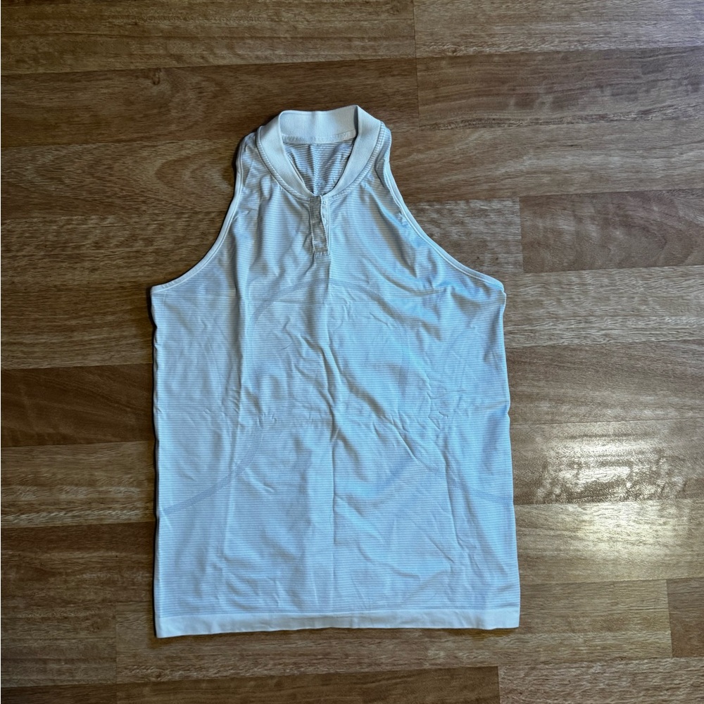 Lululemon Swiftly Sleeveless polo size 12